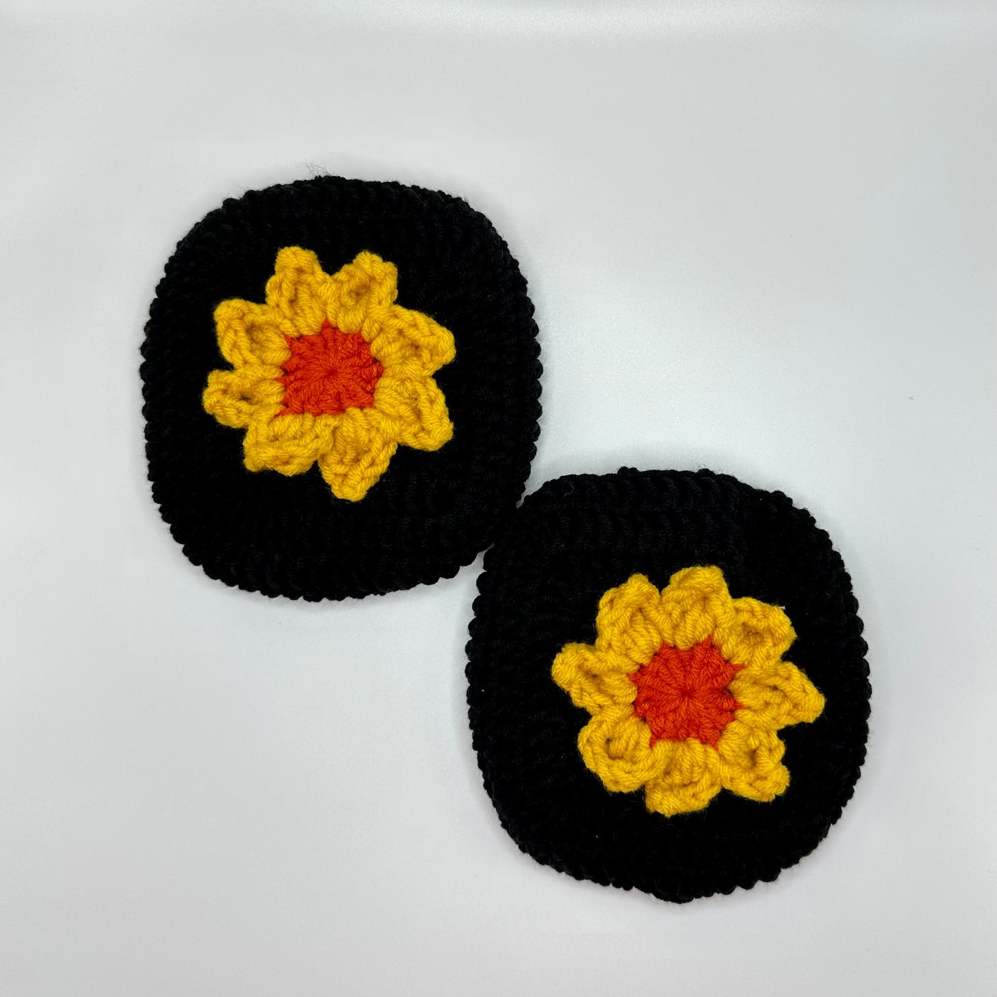 Crochet AirPod Max Cover- Black with Sunflower