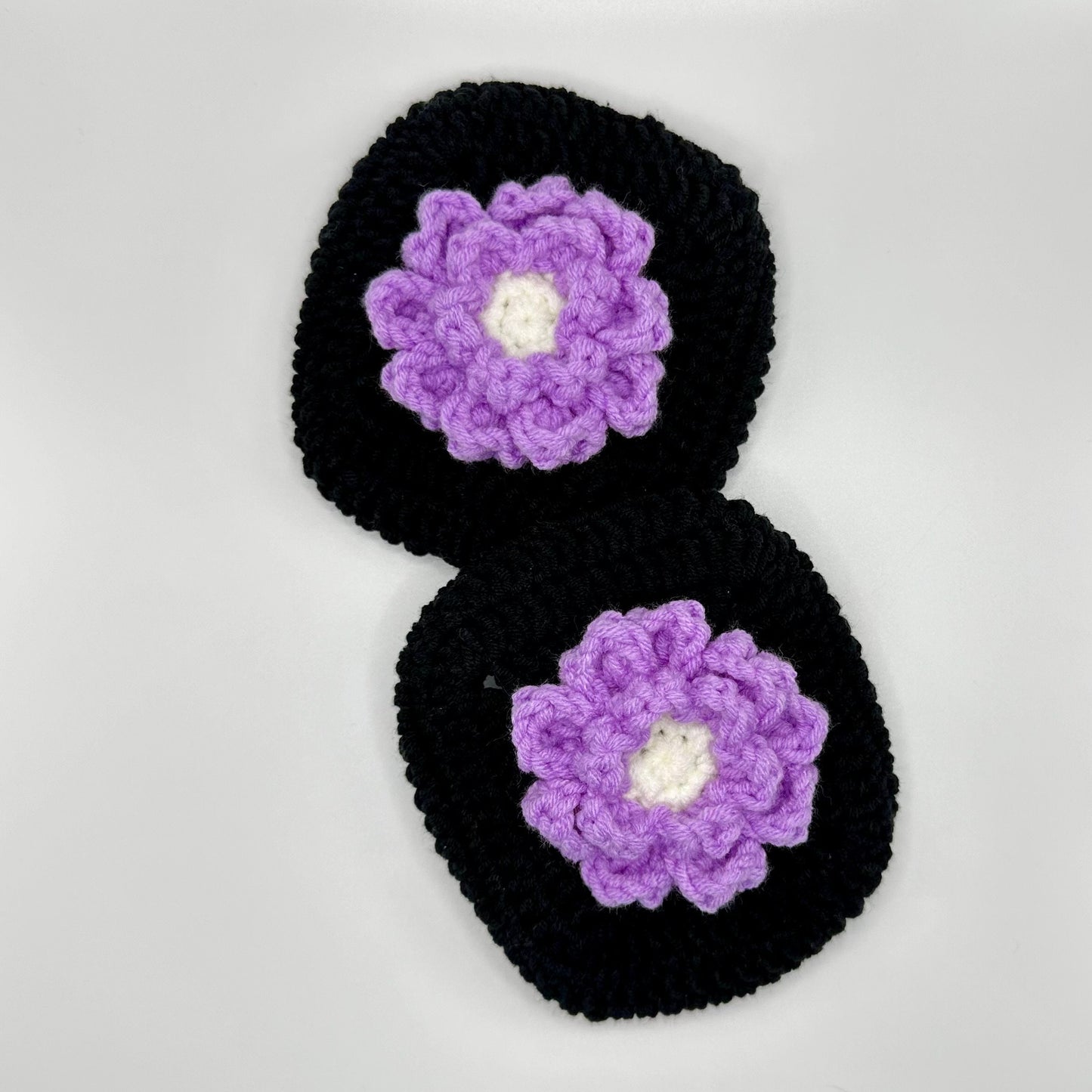 Crochet AirPod Max Cover- Black with Lavender Flower