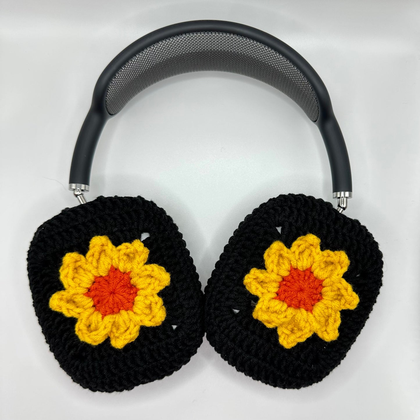 Crochet AirPod Max Cover- Black with Sunflower