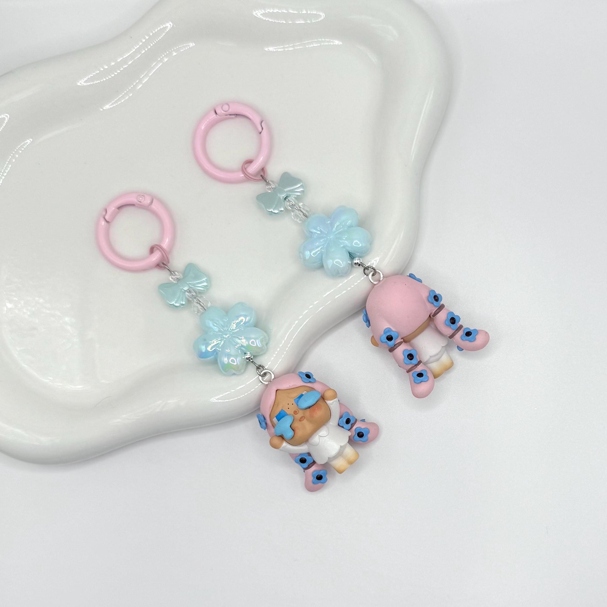 CryBaby Daisy Mini Figure Keychain | Bag Charm